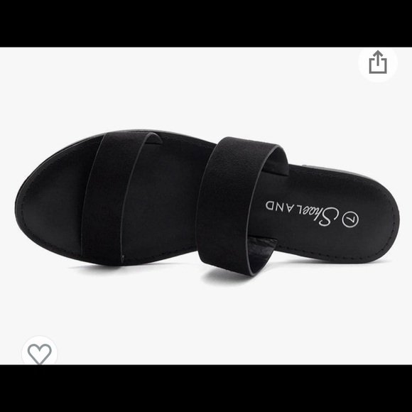 New Shoe Land Sandals - Picture 3 of 6